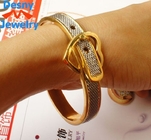 2 tông màu trang sức Belt Buckle Handcuff Womens Bangle Bracelet đúc kim loại