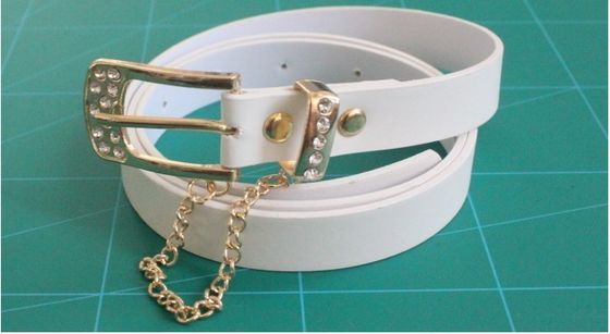 Ăn mặc Thắt lưng trắng vải Đối với phụ nữ, vàng khóa với rhinestone và dây chuyền vàng