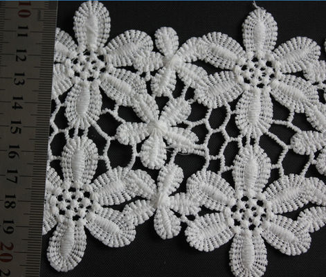 Qmilch thêu trang trí ren Trim đen / trắng 11cm Flower Pattern