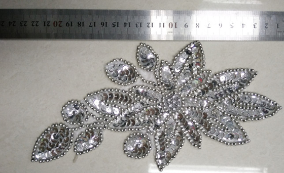 Leaf Fashional Handmade Bead tính kỹ thuật cổ áo làm bằng hạt bạc