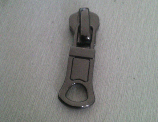 Quần áo hợp kim Zipper Kéo Eco thân 3 # / 5 # / 8 # Gunmetal mạ