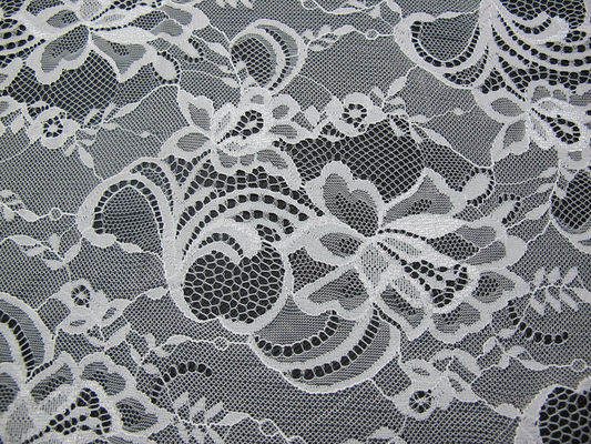 Trắng Nylon Thụy Sĩ ren vải hoa dệt kim với viền ren và cạnh sò điệp